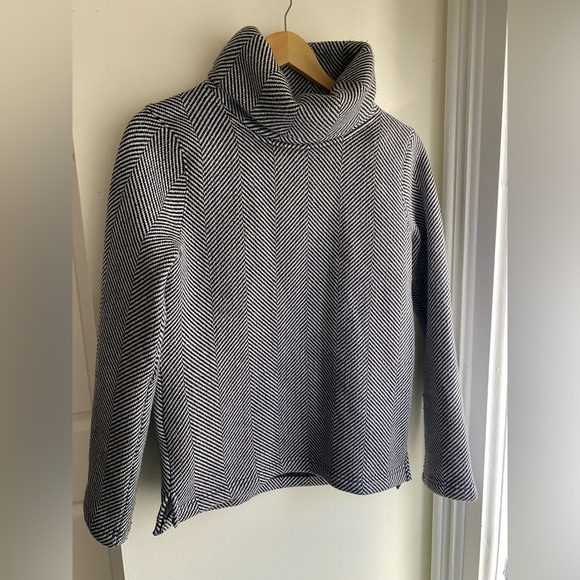 J Crew Turtleneck Sweater Black White Herringbone Stripe Sz Small Women’s EUC - Picture 4 of 8